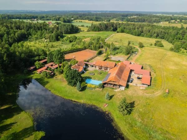 Agroturystyka "Dworek U Pelcow" Ryn  Buitenkant foto