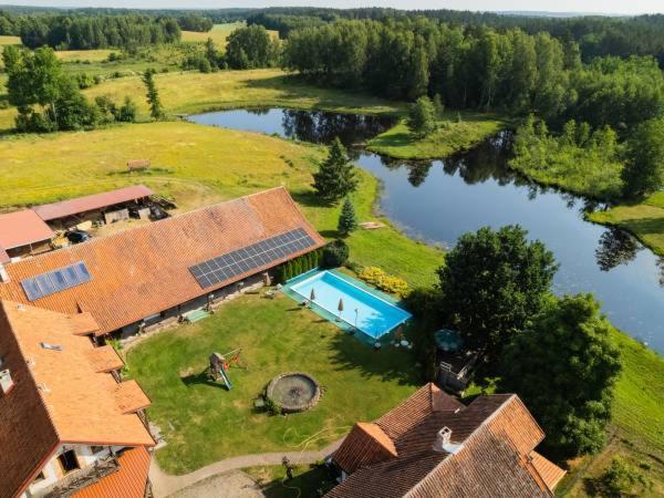 Agroturystyka "Dworek U Pelcow" Ryn  Buitenkant foto